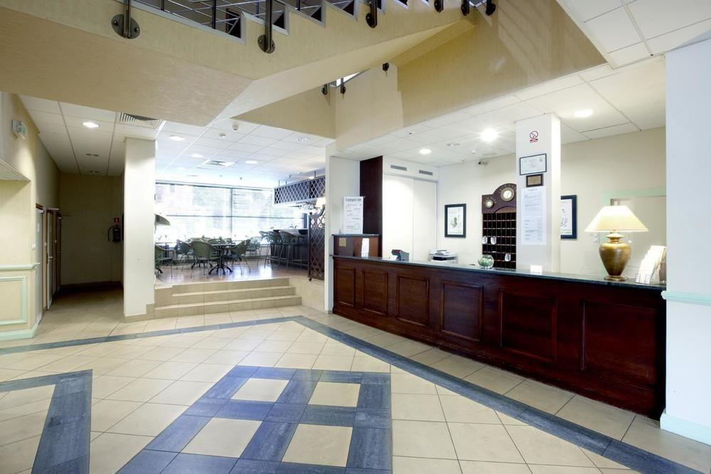 Campanile Hotel Szczecin Buitenkant foto